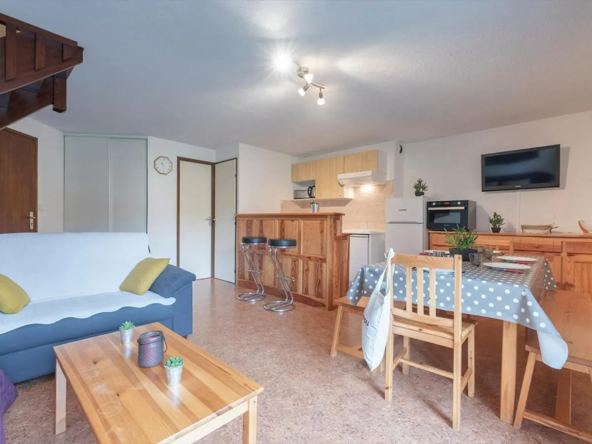 Appartement Triplex A Saint-Lary, 4 Chambres, 9 Pers, Balcon, Parking, Wifi Optionnel - Fr-1-296-287の連絡先